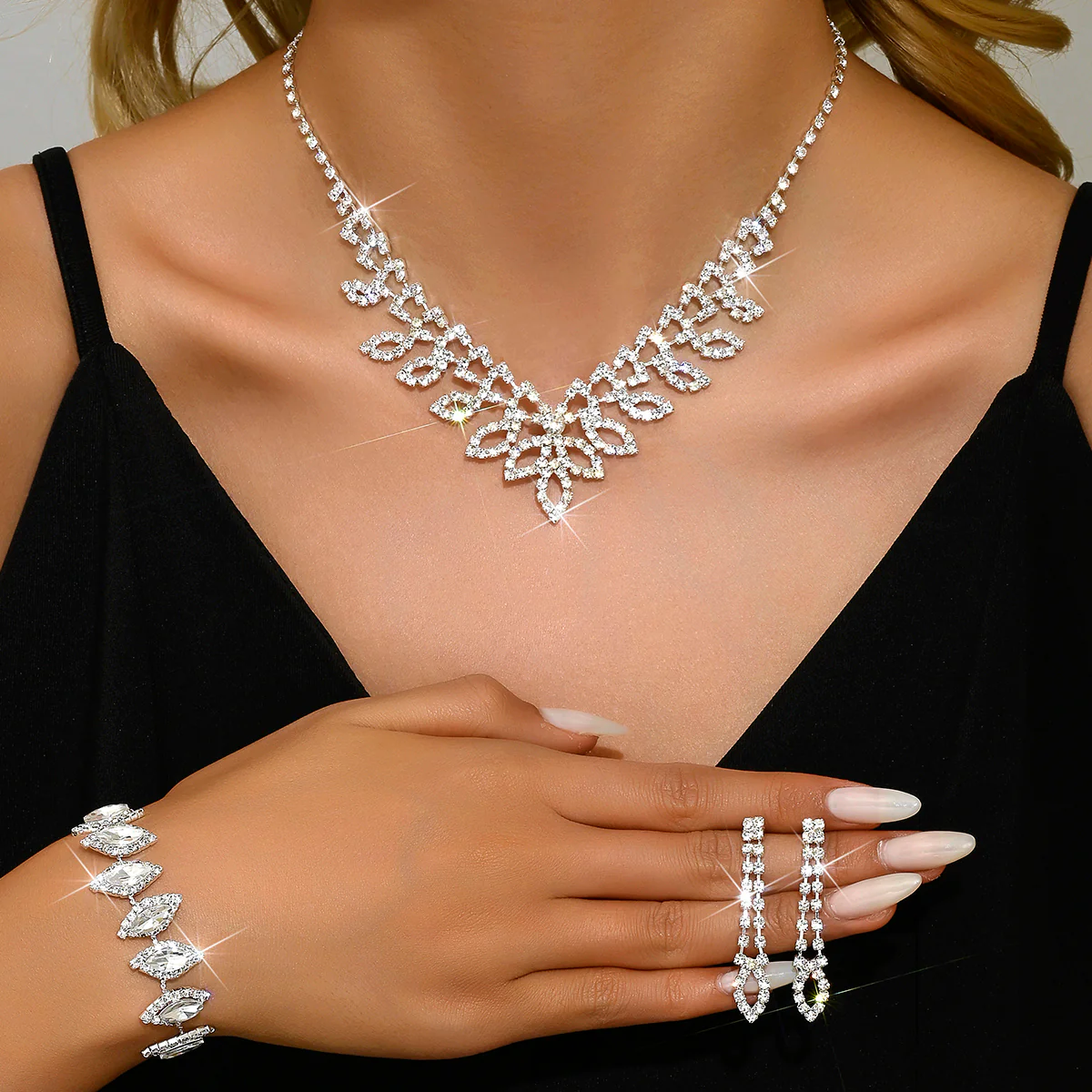 Floral Claw Chain Jewelry Set