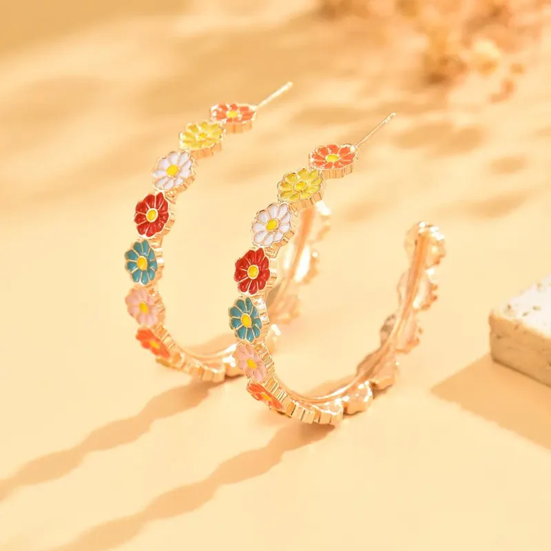 Floral Daisy Hoop Earrings - Image 4