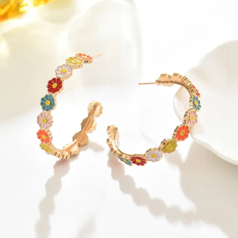 Floral Daisy Hoop Earrings - Image 6