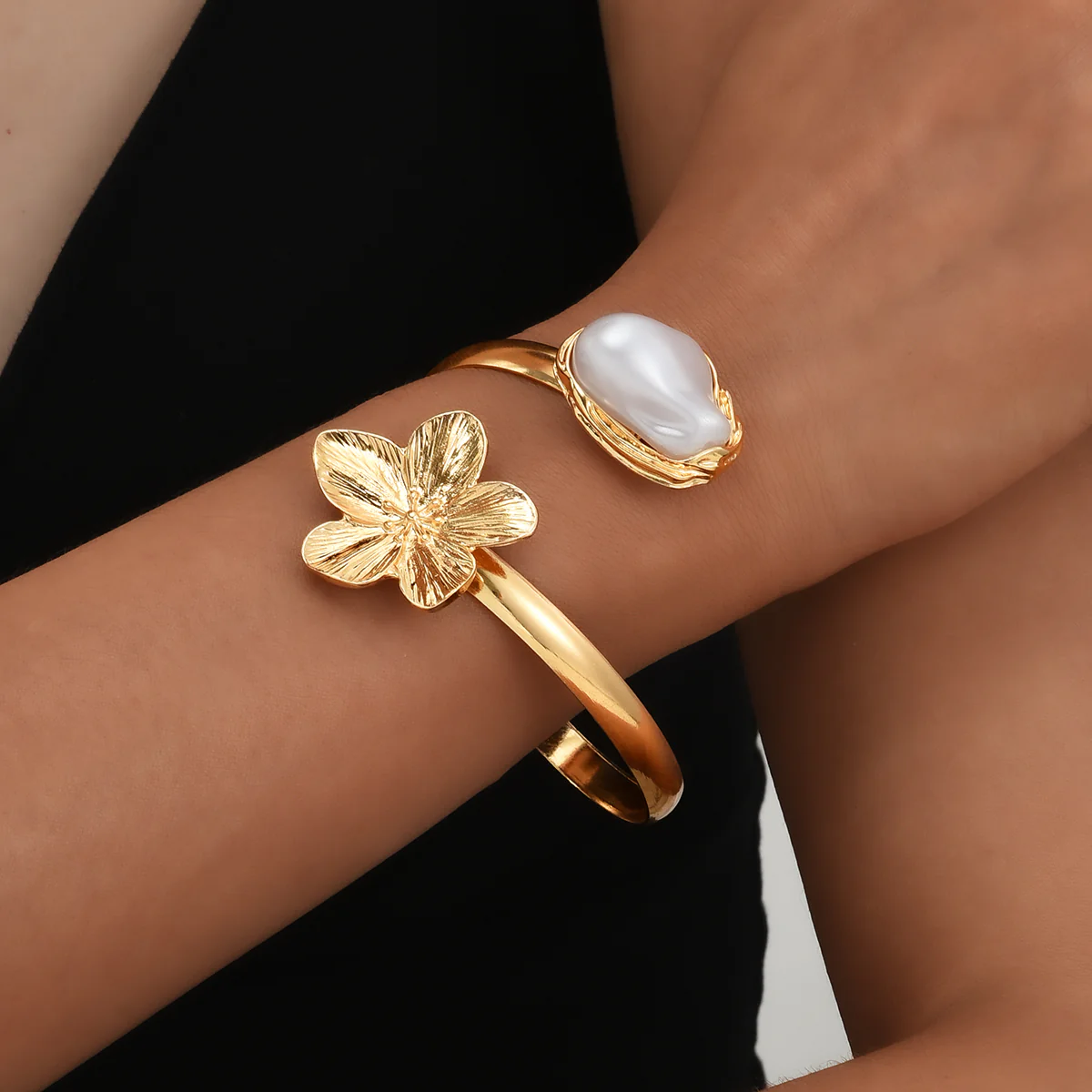 Floral & Pearl Accent Bracelet Set