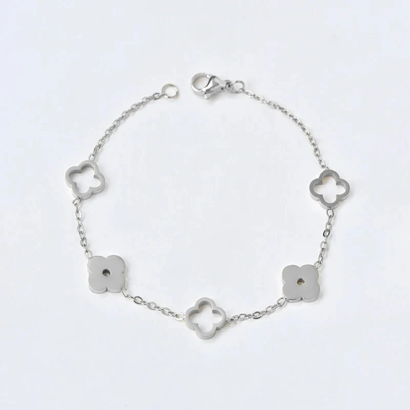 Four Leaf Clover Blossom Necklace - Image 7