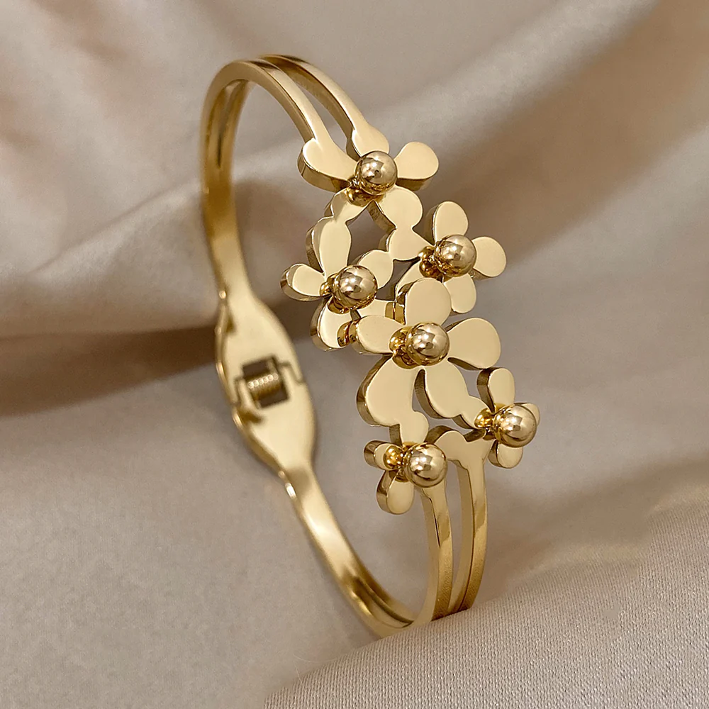 Gold Floral Cluster Bangle Bracelet - Image 3
