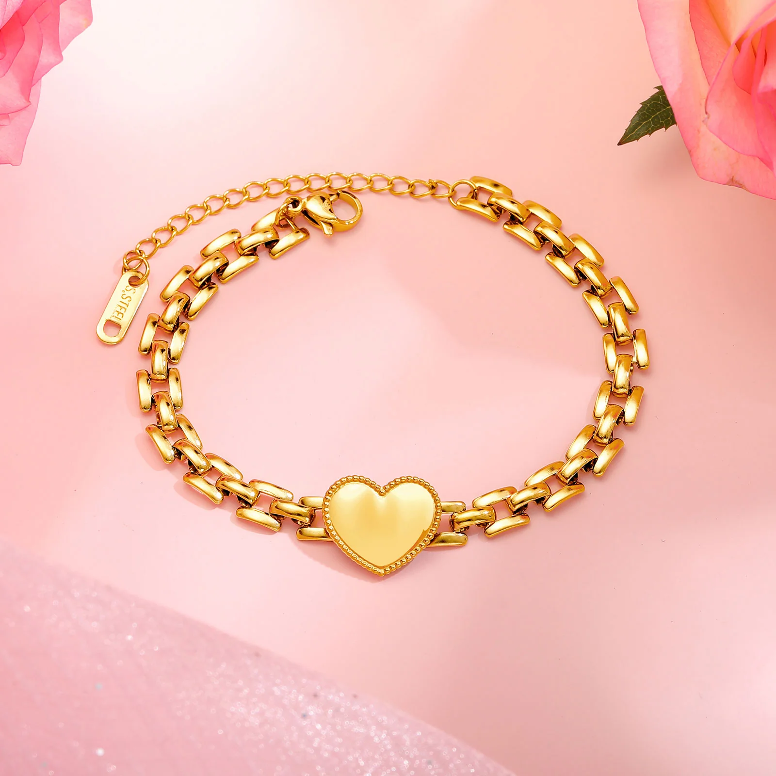 Gold Heart Link Chain Bracelet - Image 2