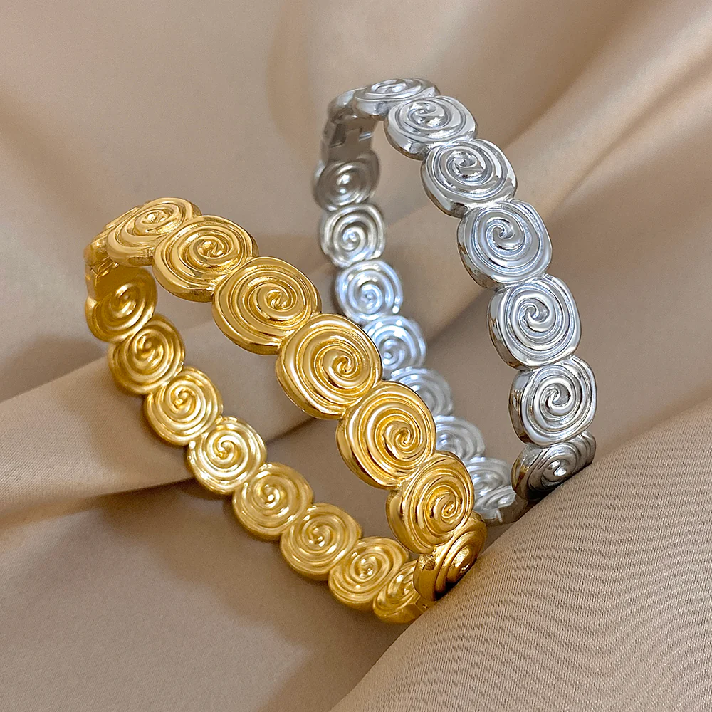 Gold Swirl Pattern Bangle Bracelet - Image 3