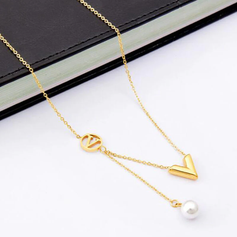 Gold V Drop Pearl Pendant Necklace - Image 2