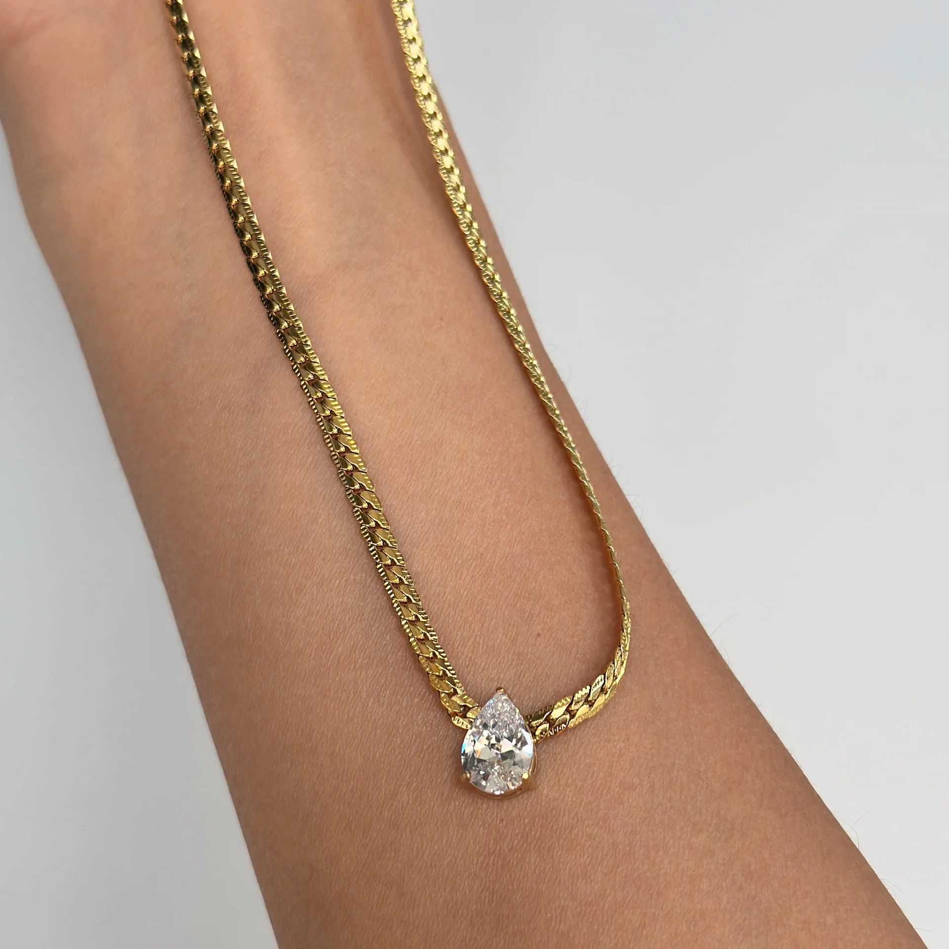 Gold Waterdrop Pendant Necklace - Image 2