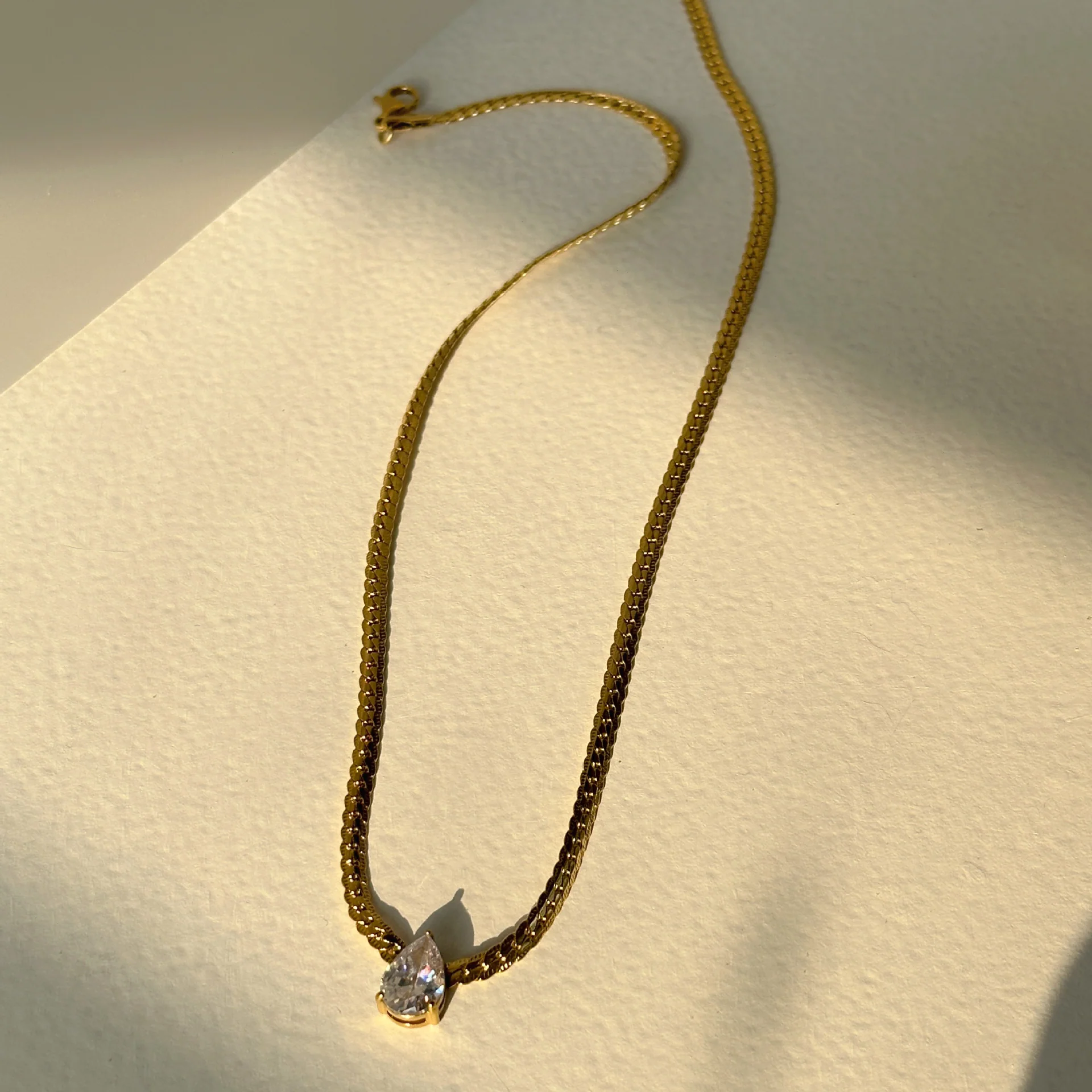 Gold Waterdrop Pendant Necklace - Image 3