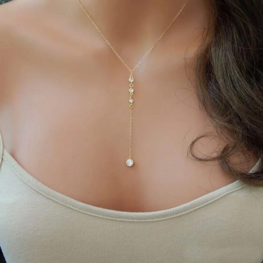 Hanging Crystal Necklace & Earring Set - Image 3