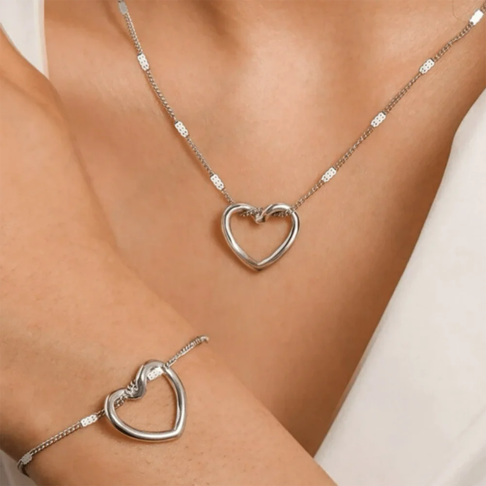 Heart Charm Necklace & Bracelet Set - Image 2