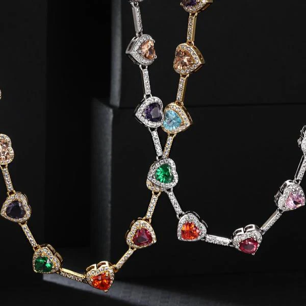 Heart Shaped Colorful Necklace - Image 3