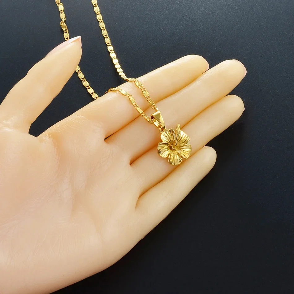 Hibiscus Flower Necklace - Image 4