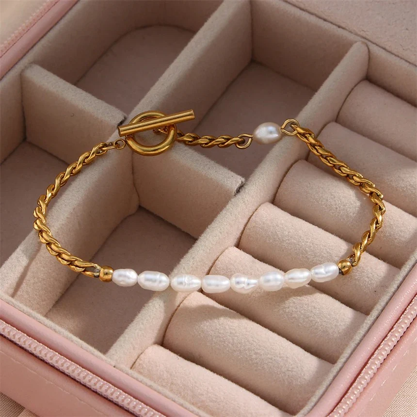 Irregular Pearl Bracelet - Image 5