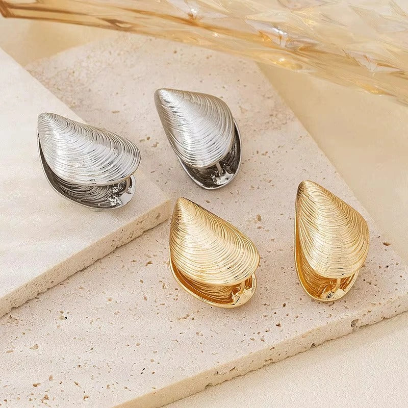 Irregular Shell Stud Earrings - Image 4