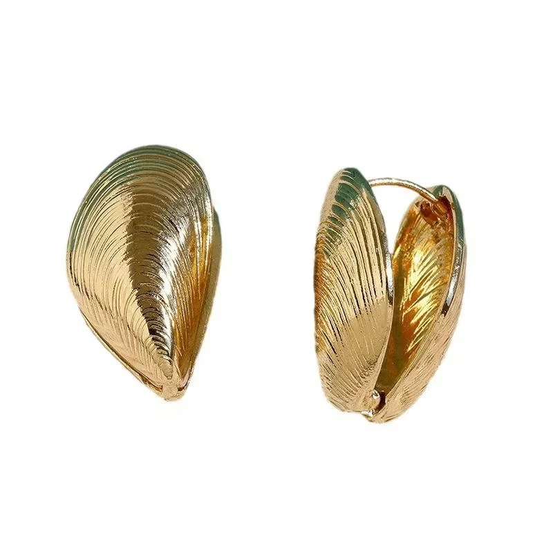 Irregular Shell Stud Earrings - Image 5