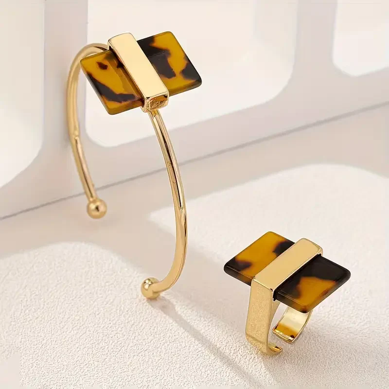 Leopard Print Bracelet & Ring Set - Image 4