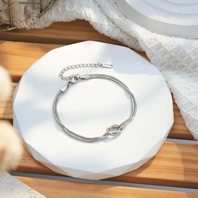 Love Knot Bracelet - Image 8
