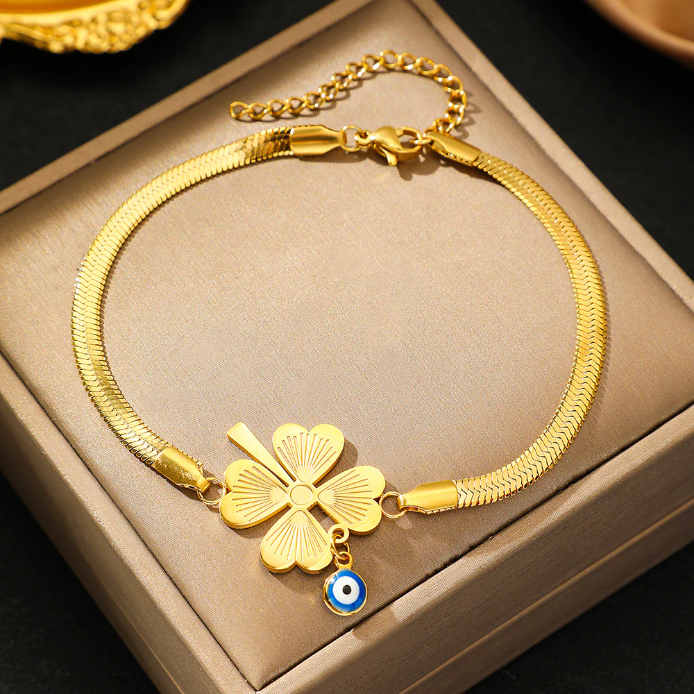 Lucky Clover Evil Eye Bracelet - Image 2