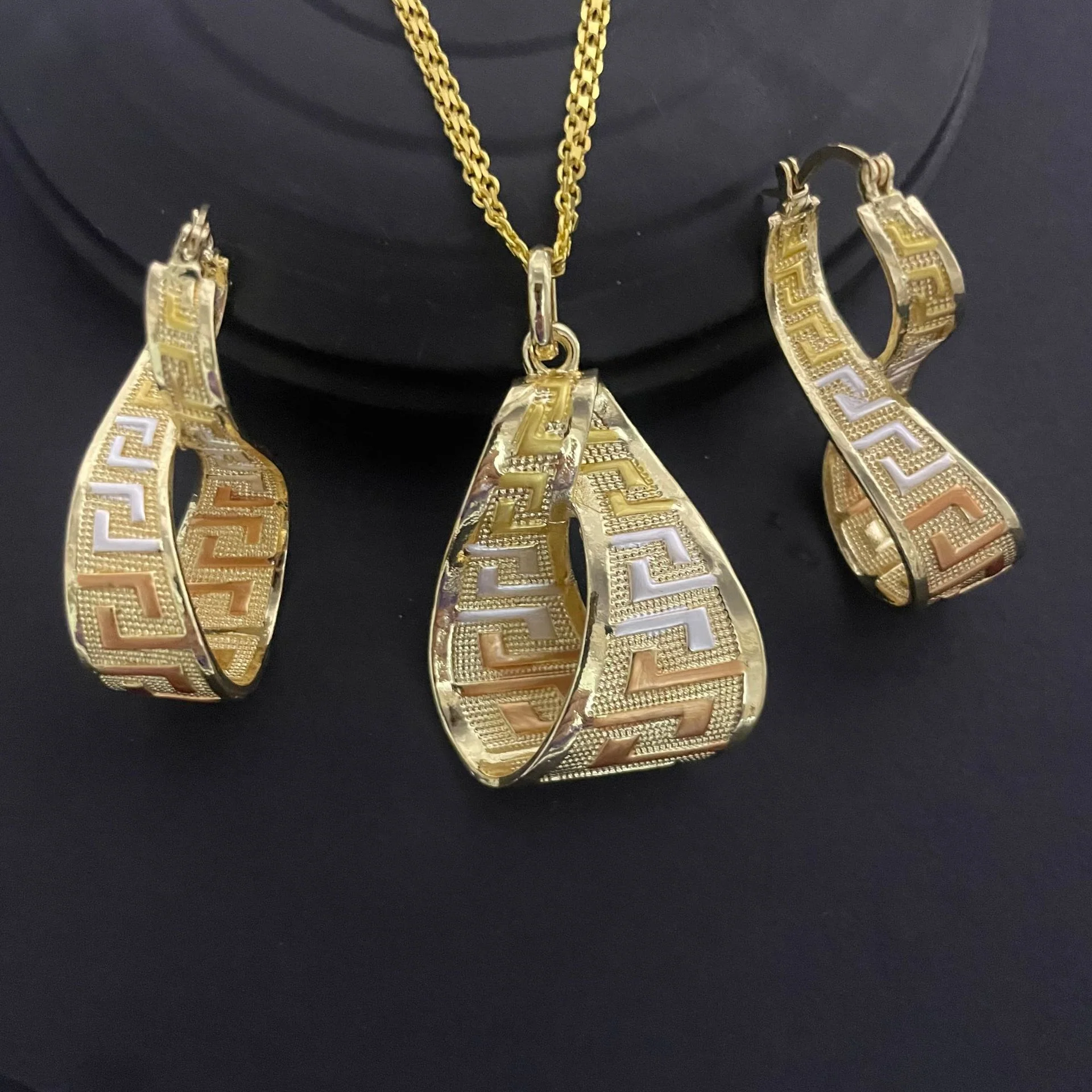 Luxury 18k Gold Plated Bridal Set