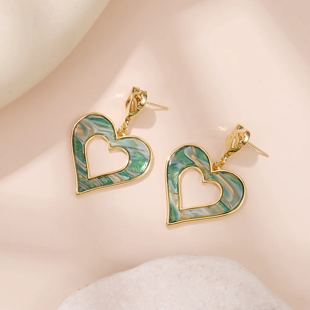 Marbled Heart Drop Earrings - Image 3