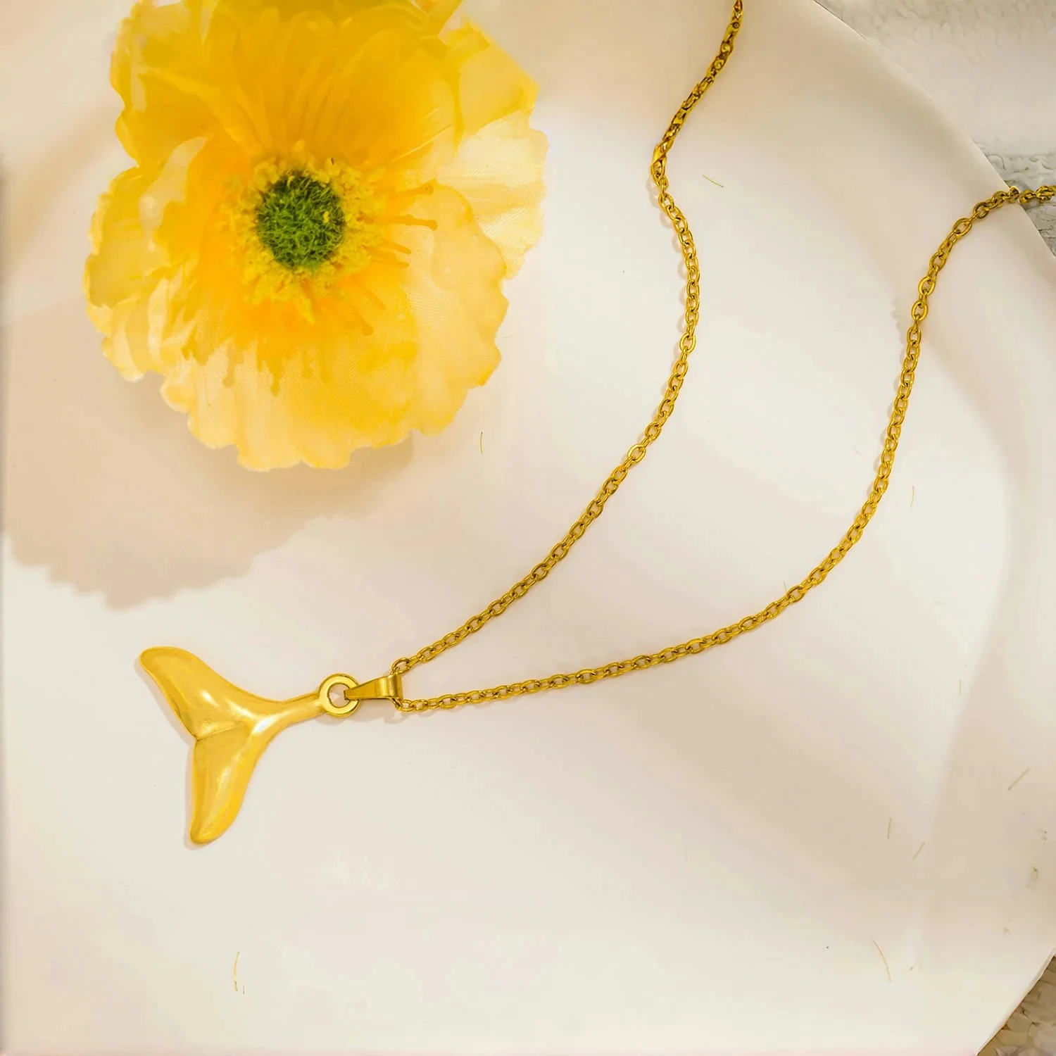 Mermaid Tail Necklace - Image 4