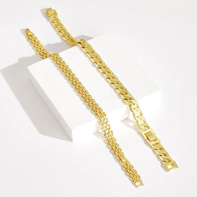 Minimal Chunky Anklet - Image 3