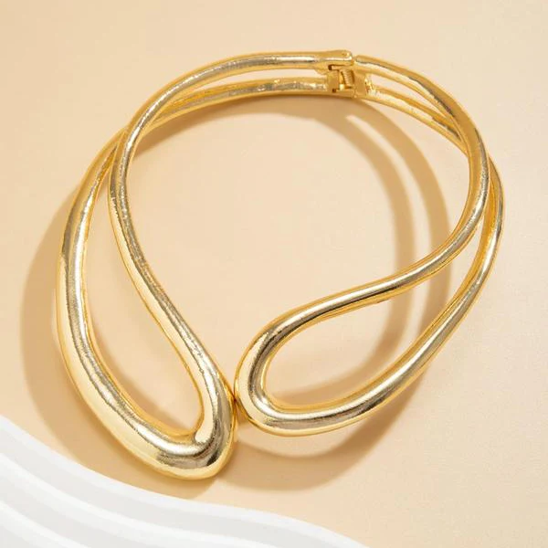 Minimal Hollow Chunky Necklace - Image 5