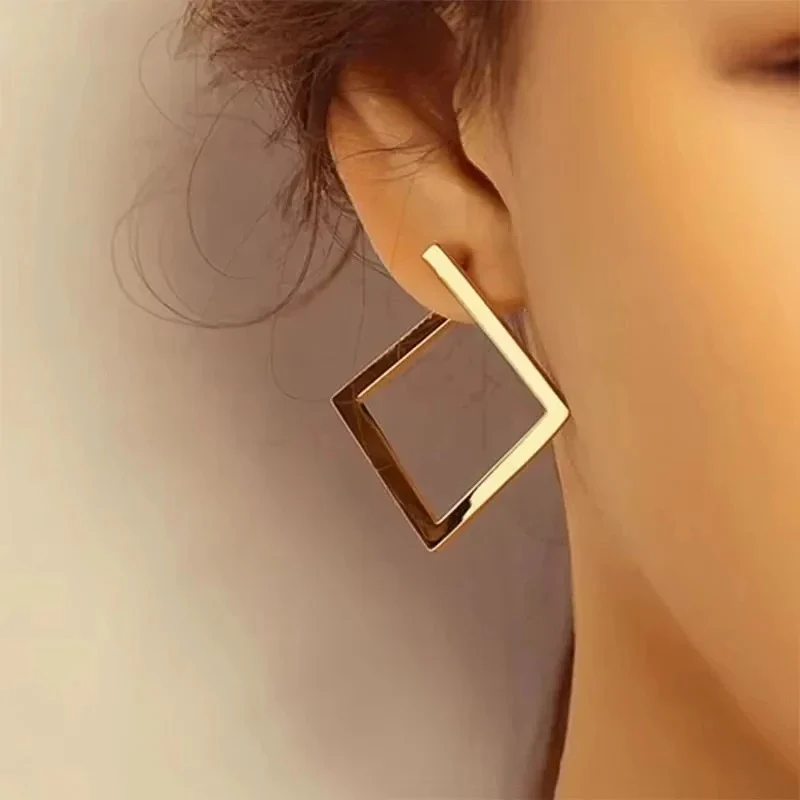 Minimal Square Geometric Earrings - Image 2