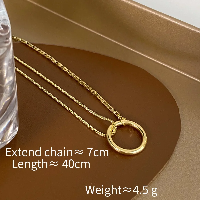 Minimalist Gold Circle Pendant Necklace - Image 4