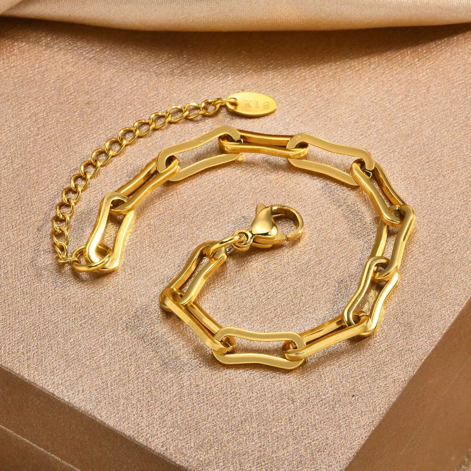 Paper Clip Link Bracelet - Image 4