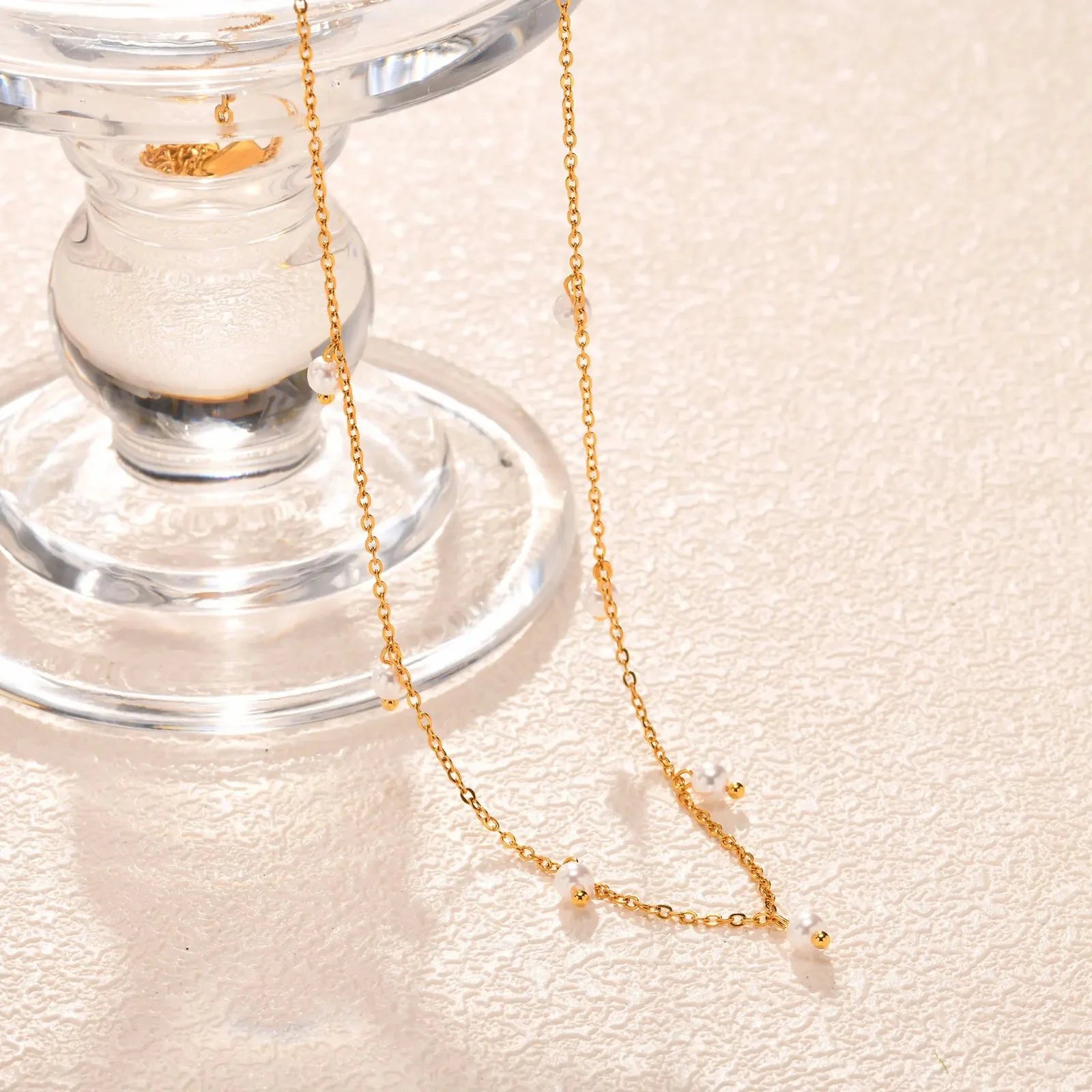 Pearl Choker Necklace - Image 5