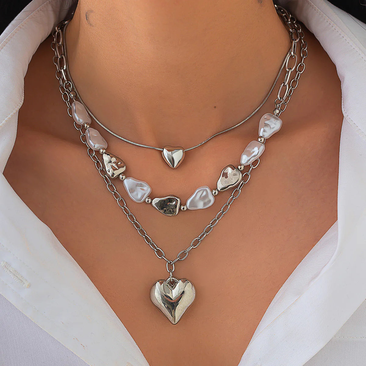 Pearl Tassel Heart Choker Necklace - Image 2
