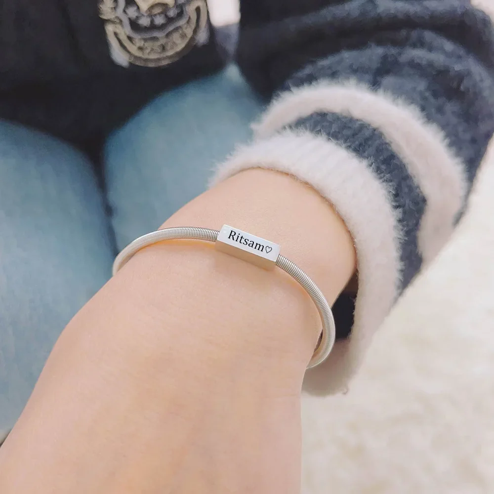 Personalized Love Bond Bracelet Set - Image 3