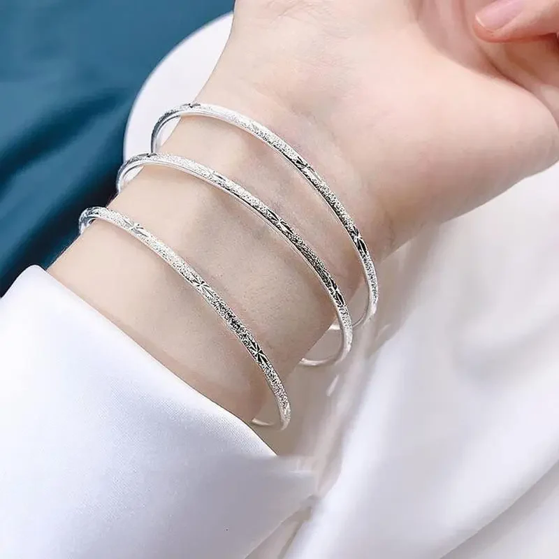 Plain Cuff Bangle Set - Image 2