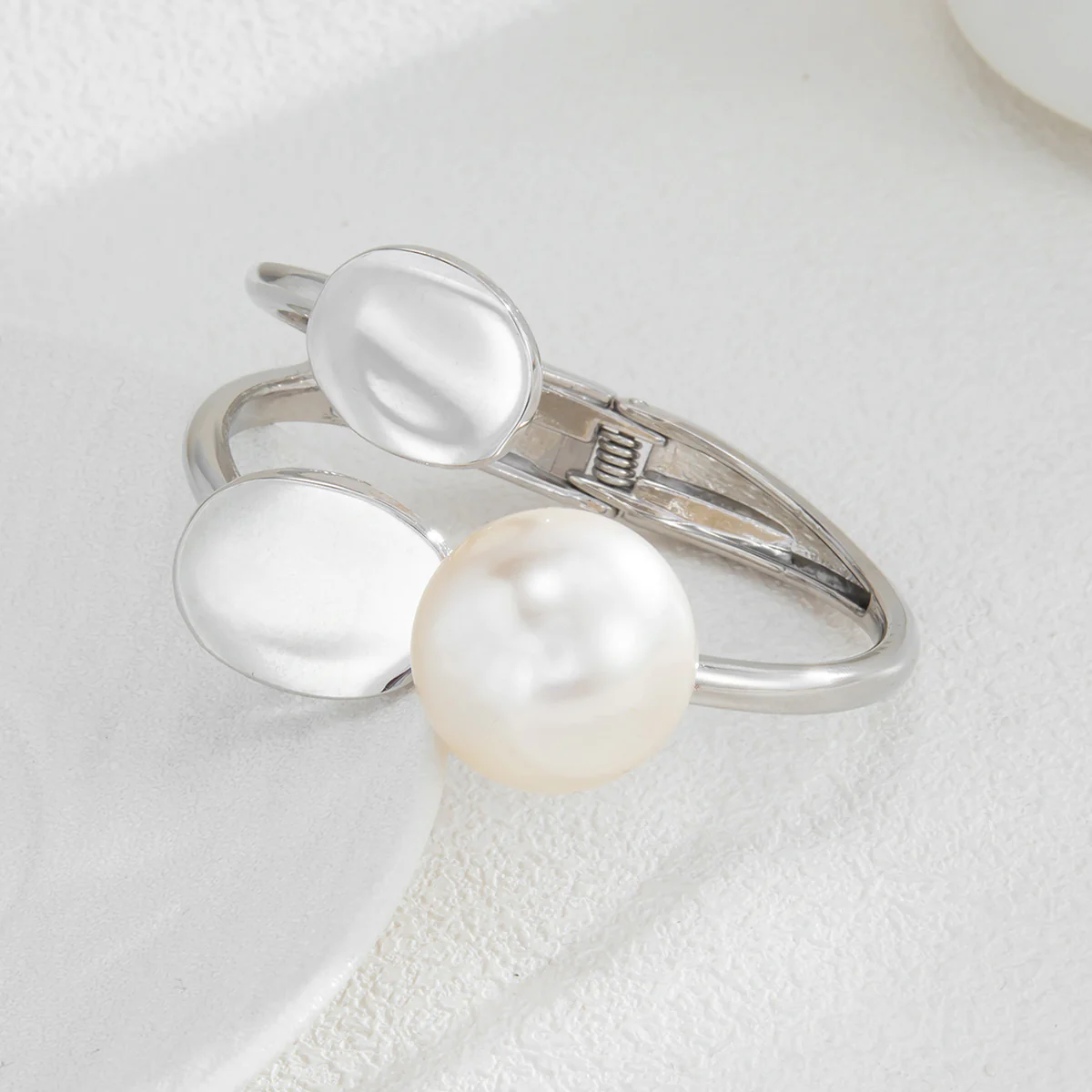Punk Geometric Pearl Cuff Bracelet - Image 4