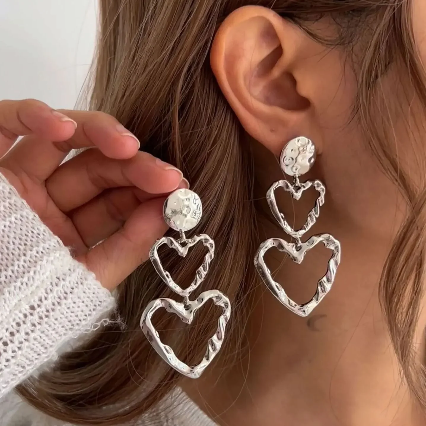 Punk Heart Tassel Stud Earrings - Image 2