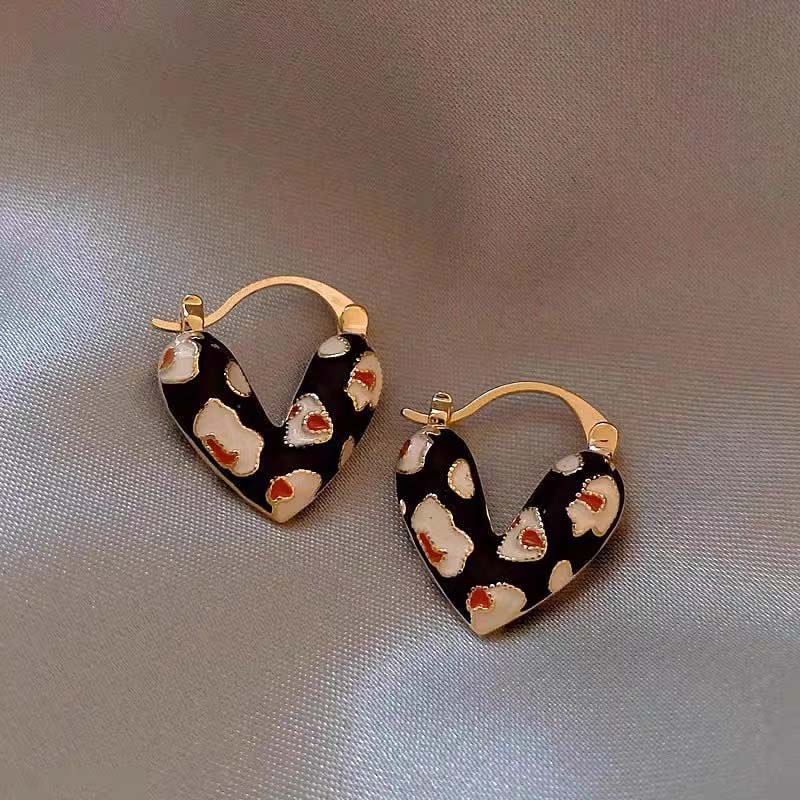 Red Drip Heart Hoop Earrings - Image 4
