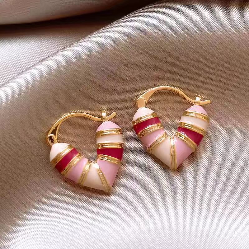 Red Drip Heart Hoop Earrings - Image 7