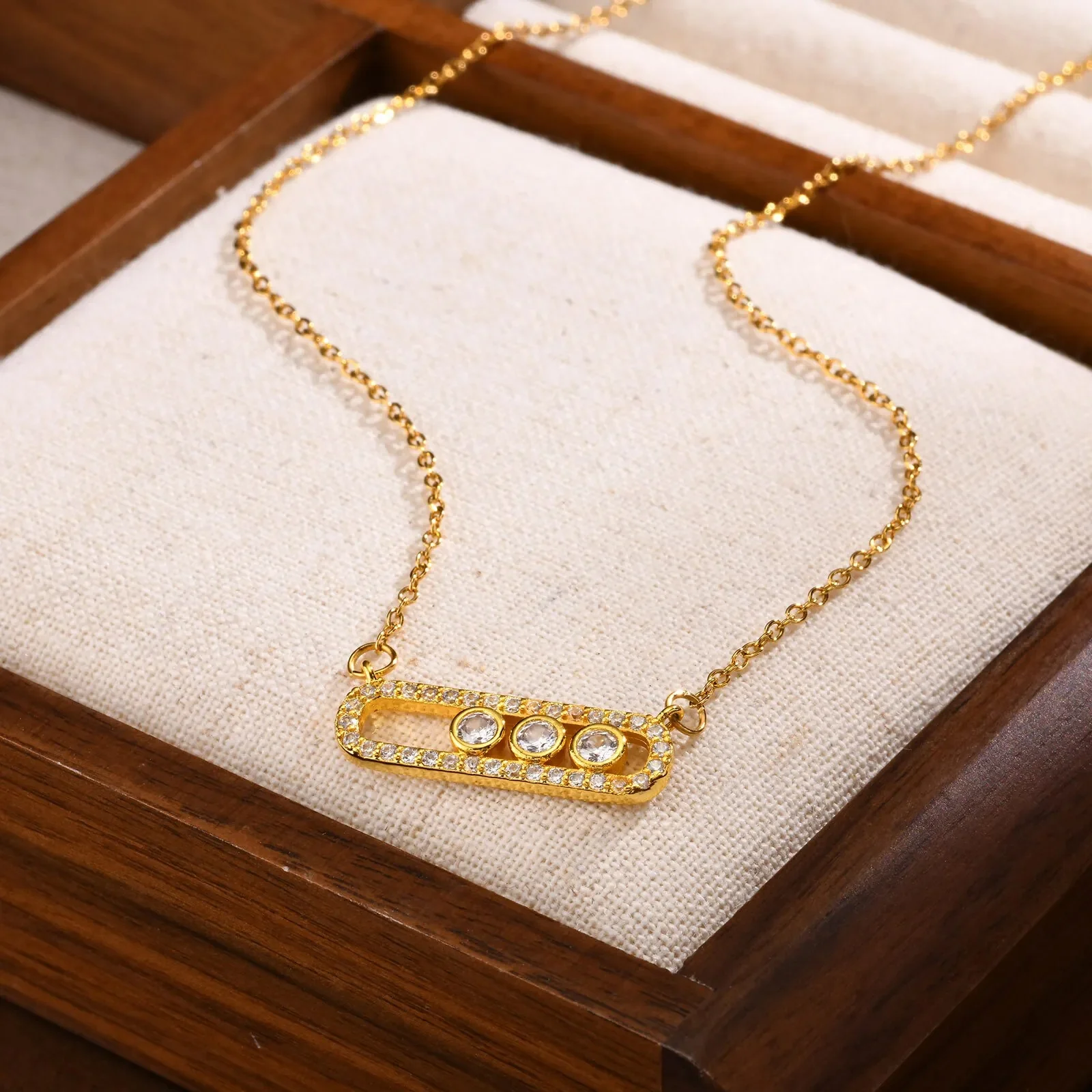 Slider Bar Necklace - Image 4