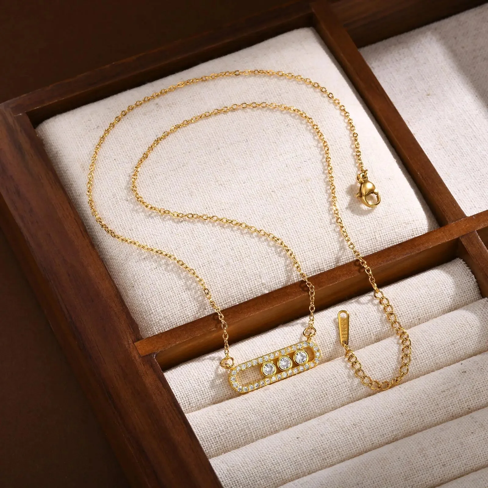 Slider Bar Necklace - Image 5