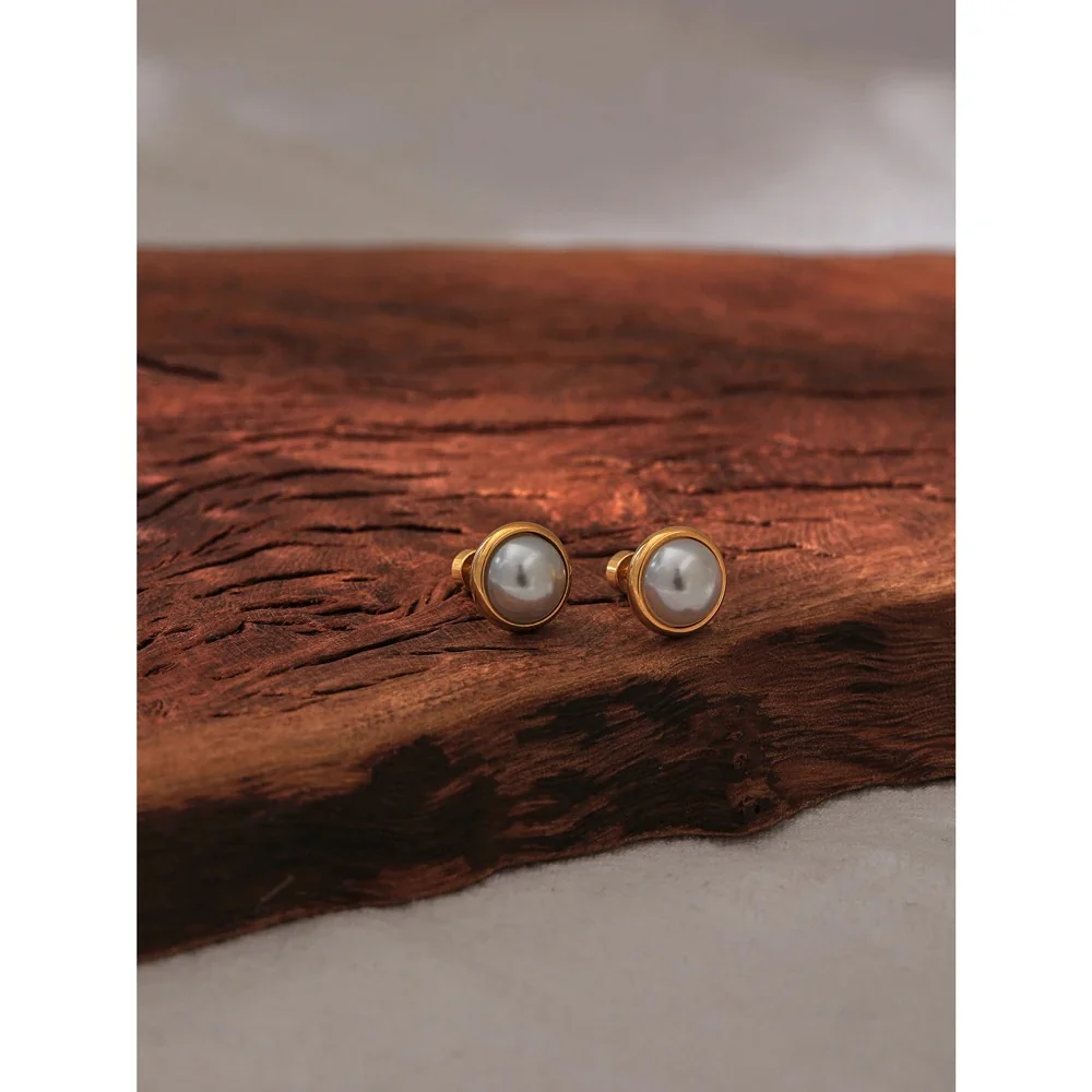 Screw Back Pearl Earrings - Image 3