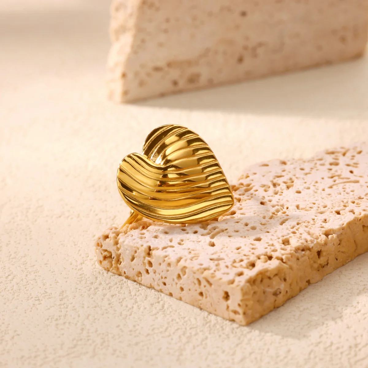 Textured Gold Heart Ring - Image 2