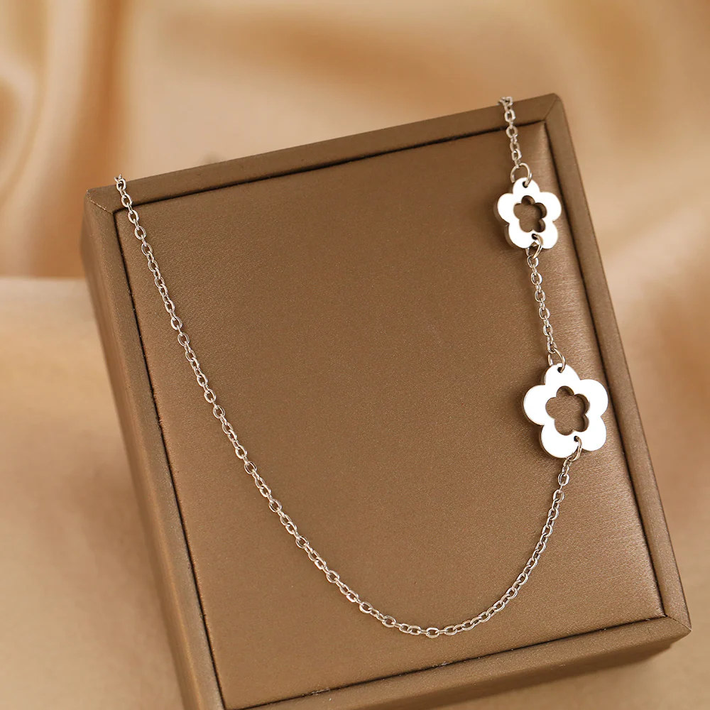 Tiny Flower Pendant Necklace - Image 2