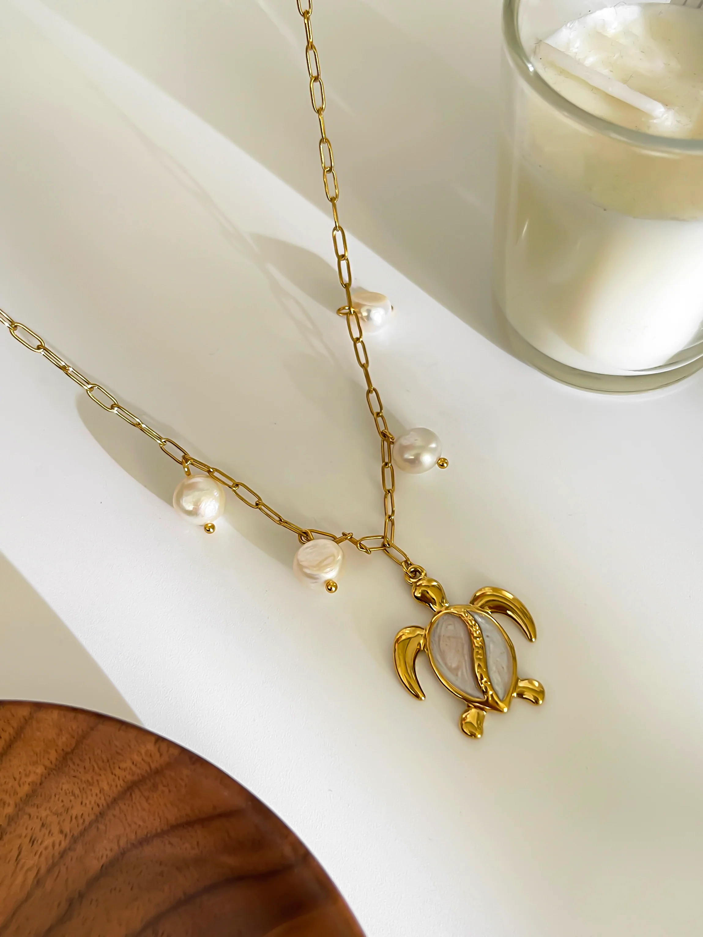 Turtle Pendant Pearl Charm Necklace - Image 2