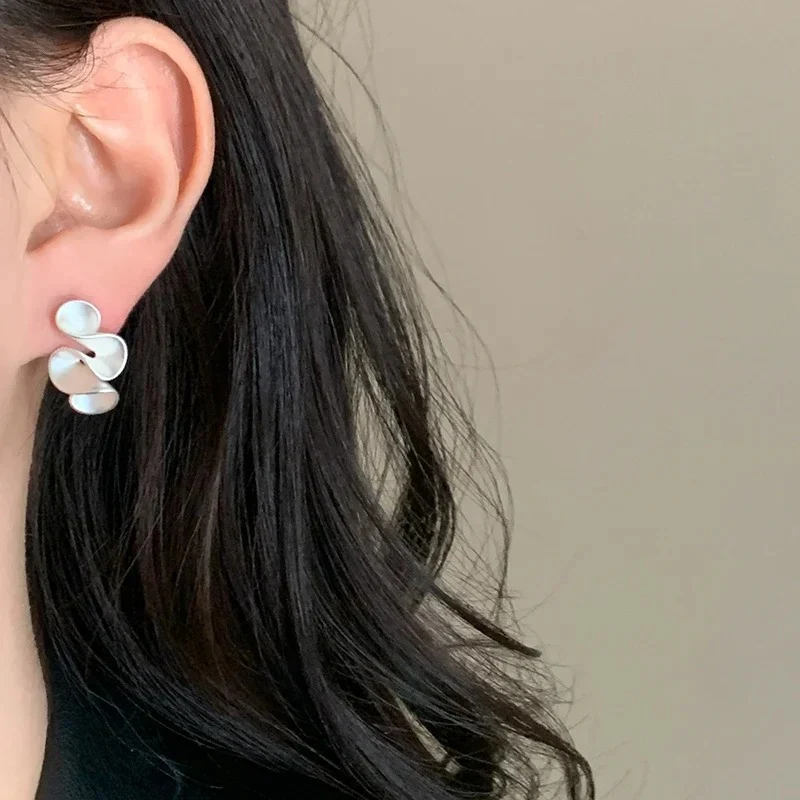 Twisted Flower Stud Earrings - Image 5
