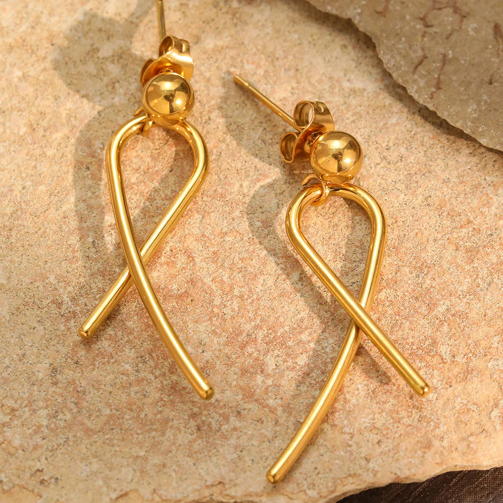 Twisted Ribbon Drop Earrings - Image 4