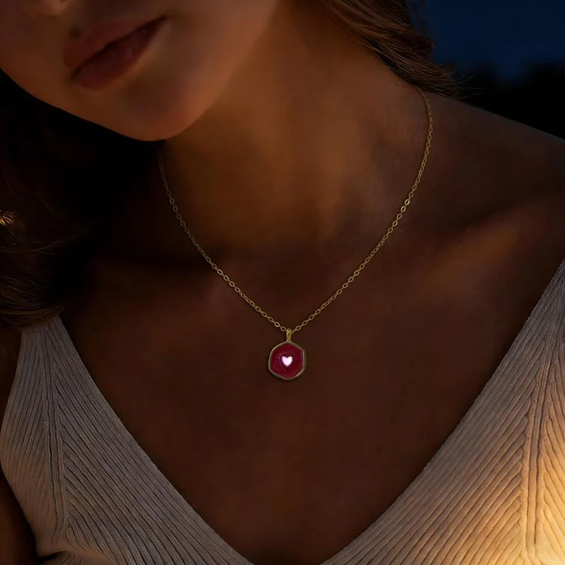 Two Tone Glow Heart Necklace - Image 3