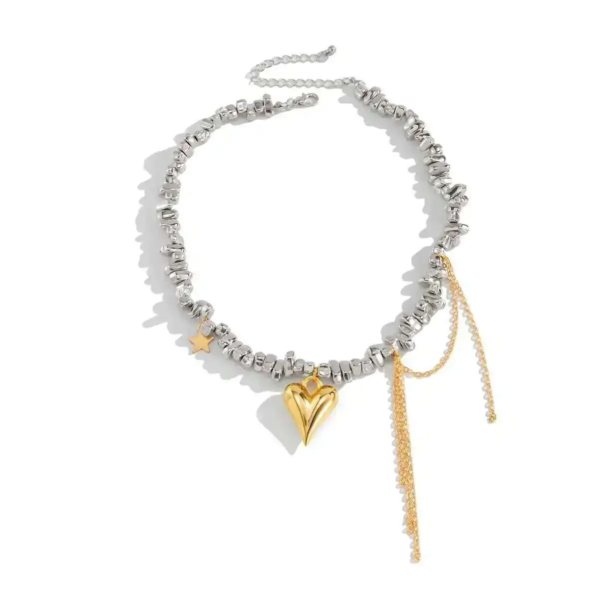 Vintage Beaded Heart Pendant Choker - Image 3