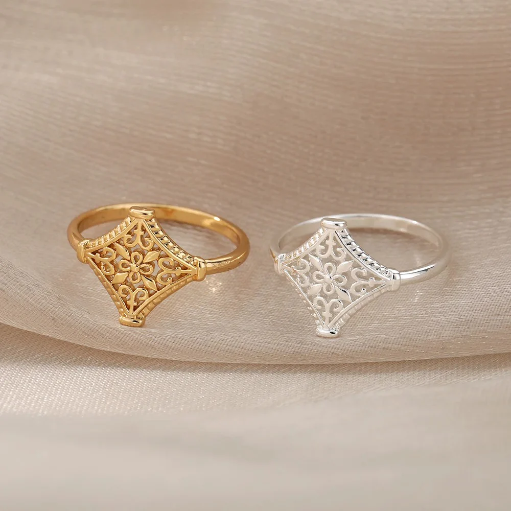 Vintage Floral Star Ring - Image 7