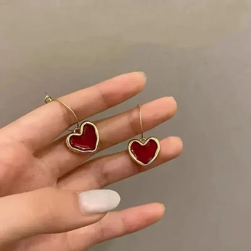 Vintage Red Love Heart Earrings - Image 4