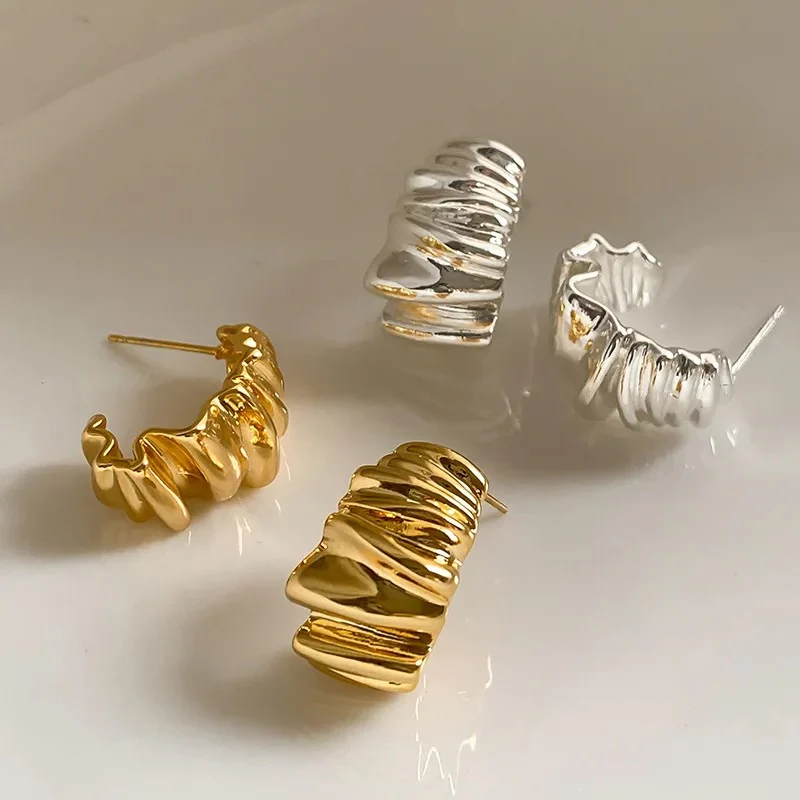 Wavy Ripple Stud Earrings - Image 3